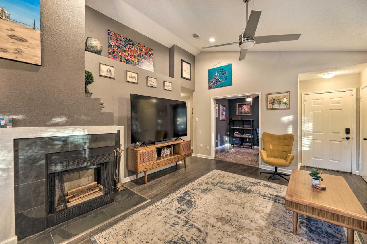 Gorgeous Austin Getaway With Fire Pit About 8 Mi To Dtwn Villa Buitenkant foto