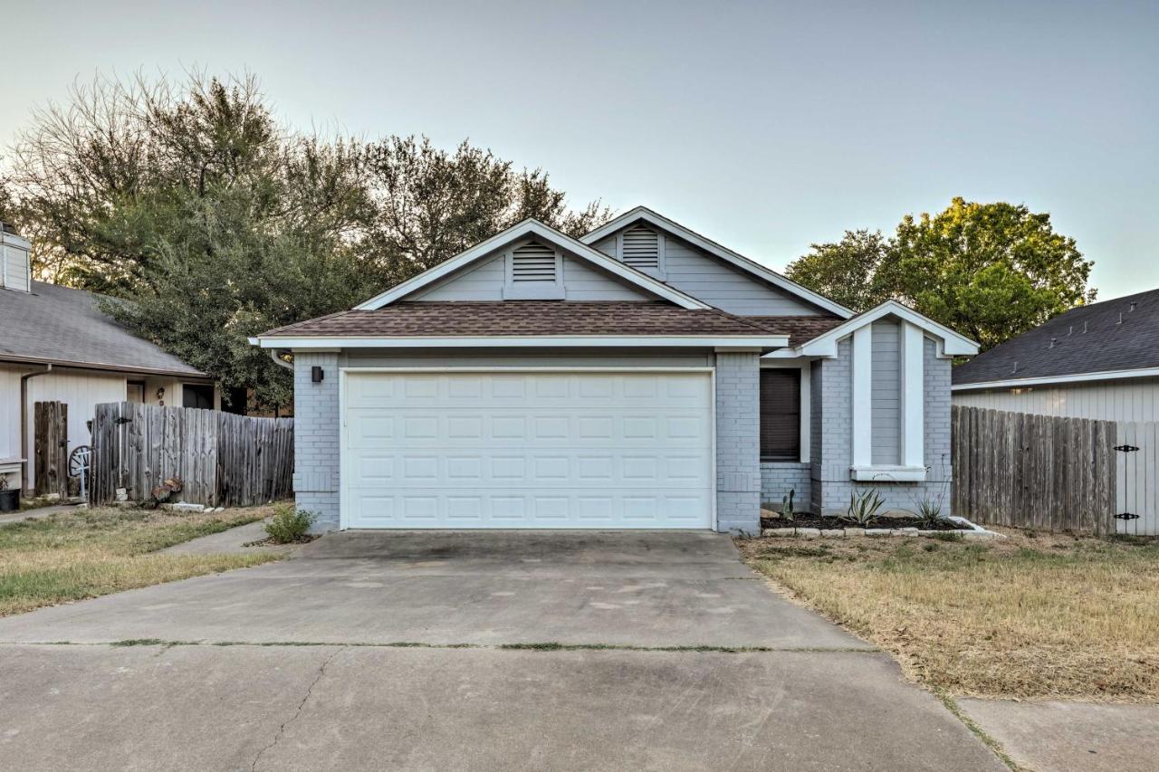 Gorgeous Austin Getaway With Fire Pit About 8 Mi To Dtwn Villa Buitenkant foto
